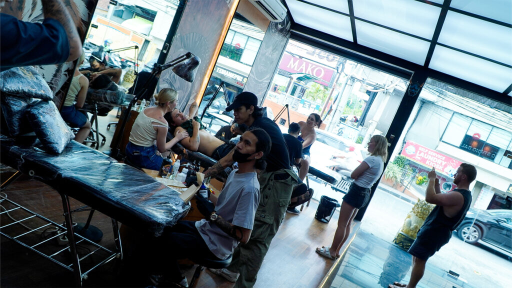 a Tattoo in Bali,feminine tattoo,Tattoo hygiene in Bali